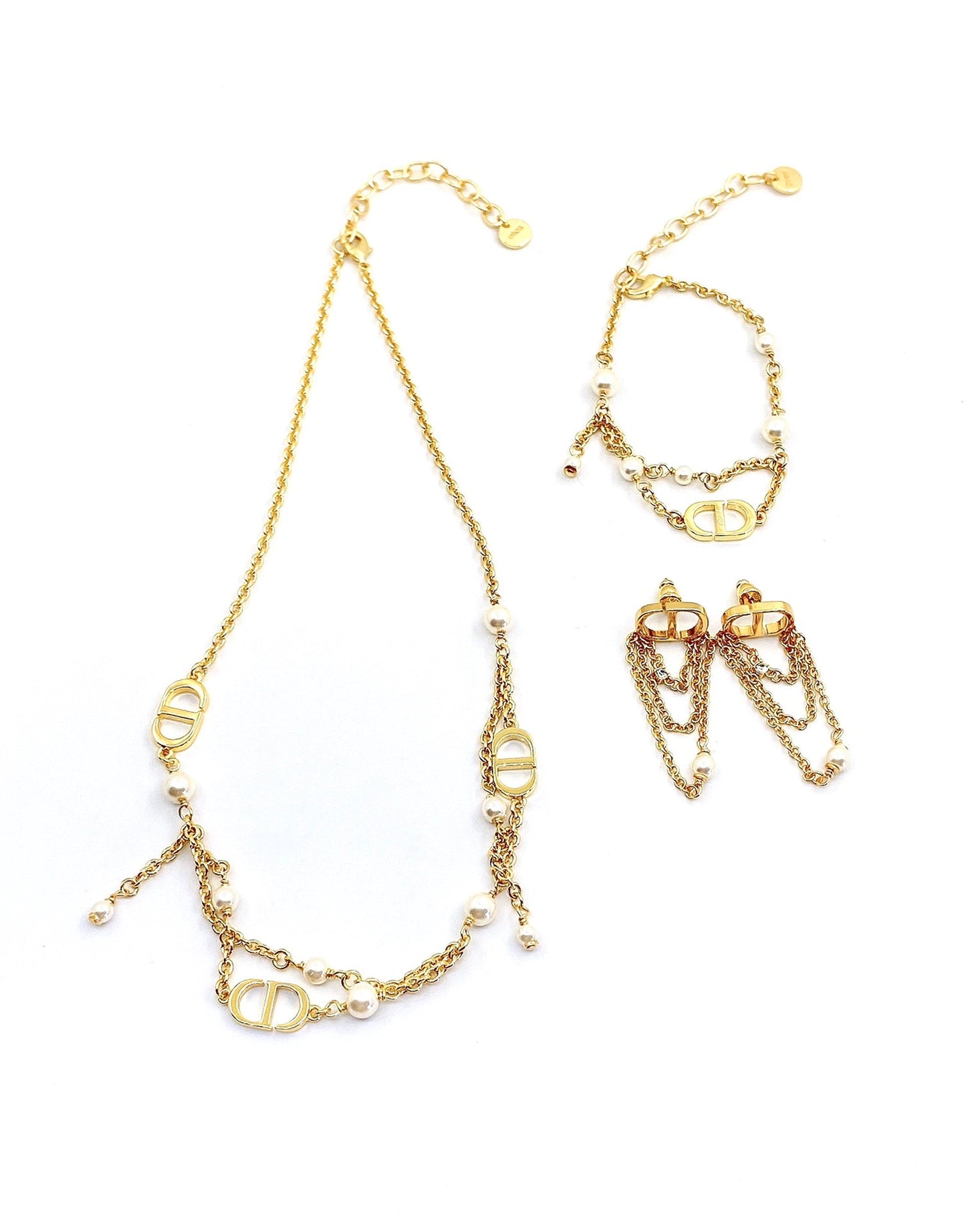 18K Dior Pearl Necklace